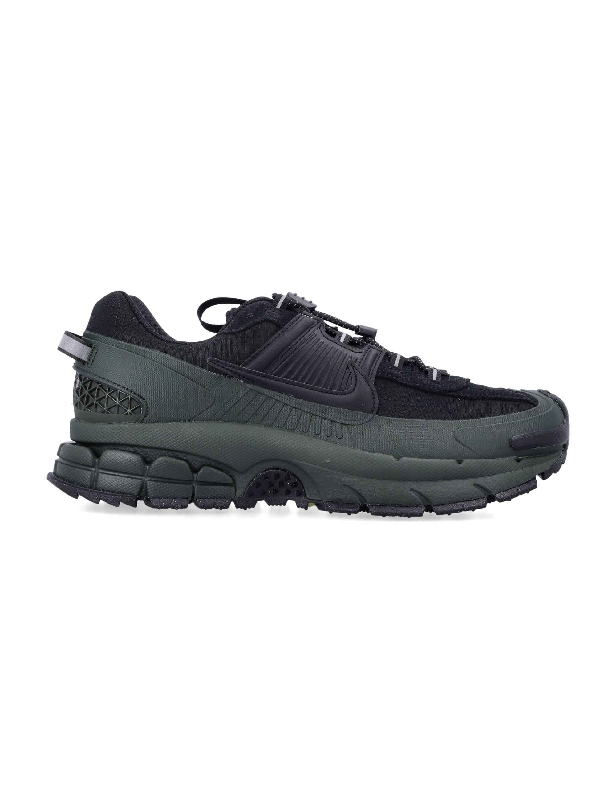 NIKE Men's Modern Zoom Vomero Roam Sneakers