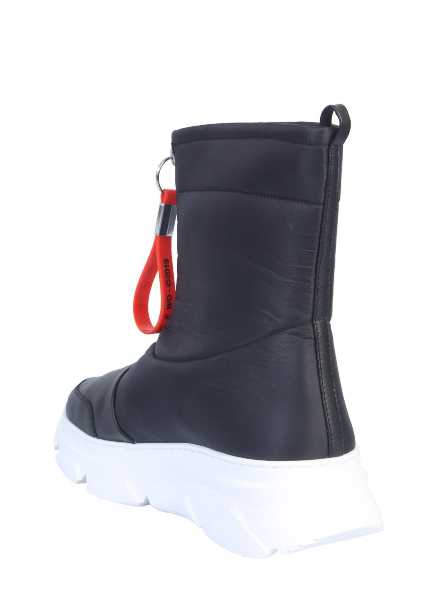 Forward Mini Leather Boot