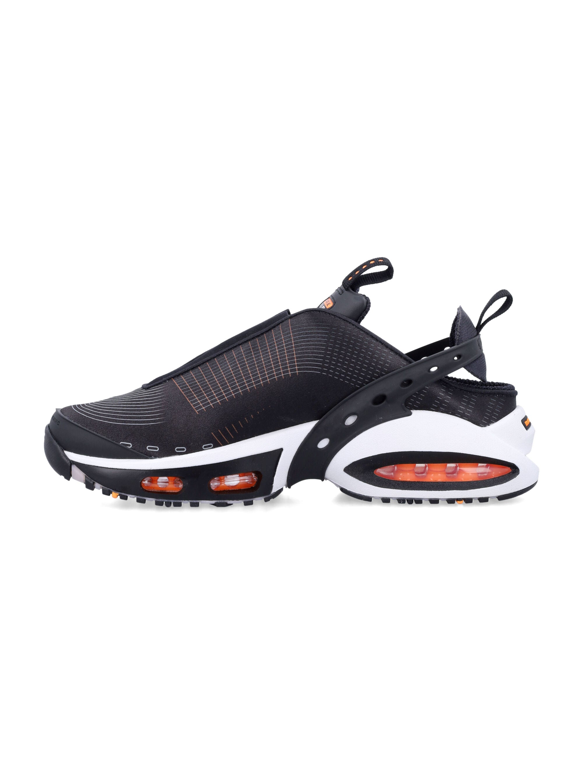 NIKE Air Max Craze Women's Low Top Sneaker
