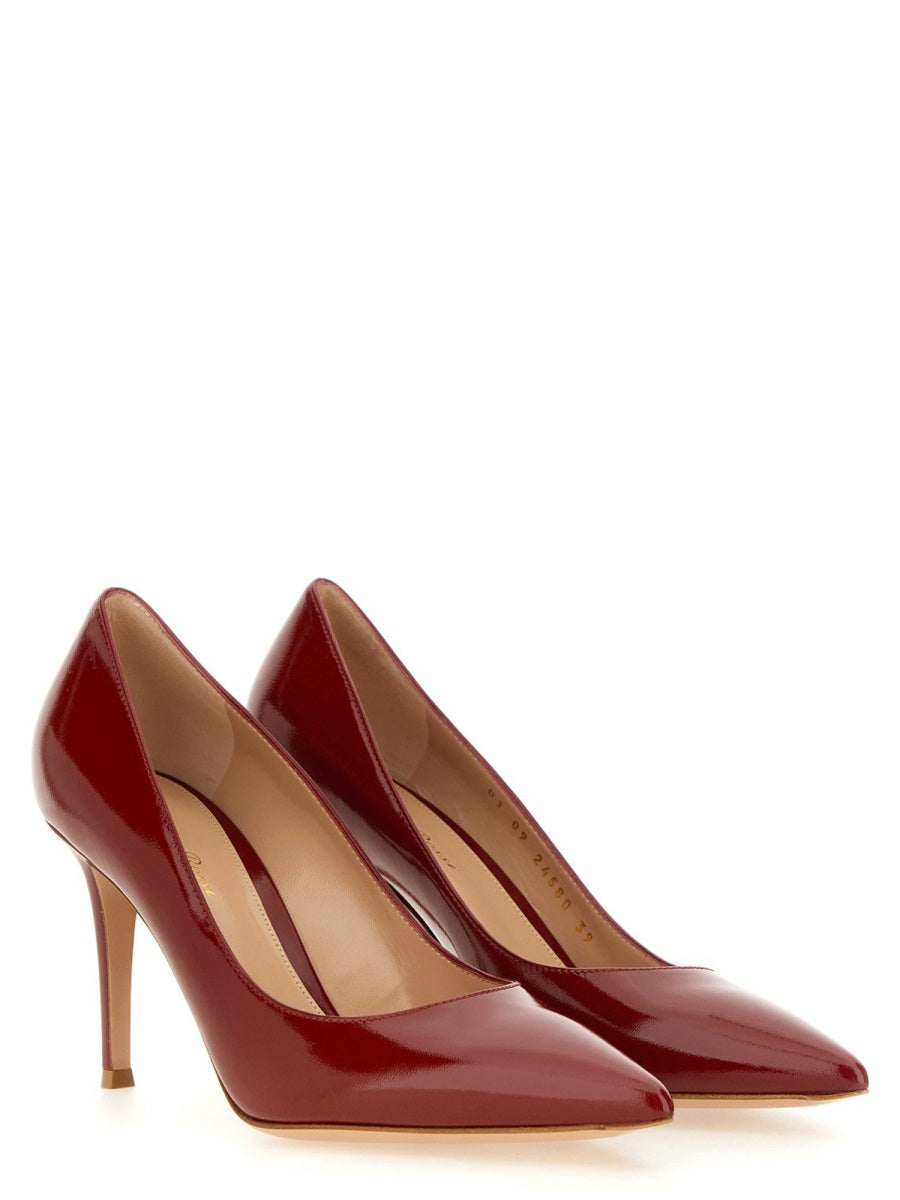 GIANVITO ROSSI Elegant Décolleté Pumps 85
