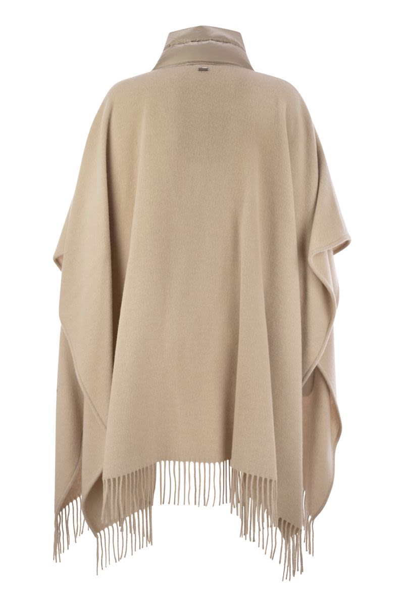 HERNO Ultralight Luxury Wool and Cashmere Poncho
