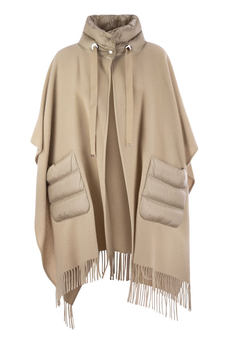 HERNO Ultralight Luxury Wool and Cashmere Poncho