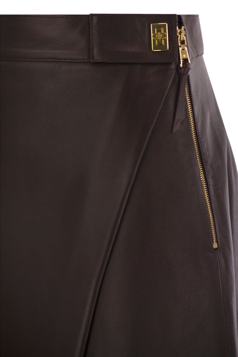 ELISABETTA FRANCHI Chic Mini Nappa Leather Skirt