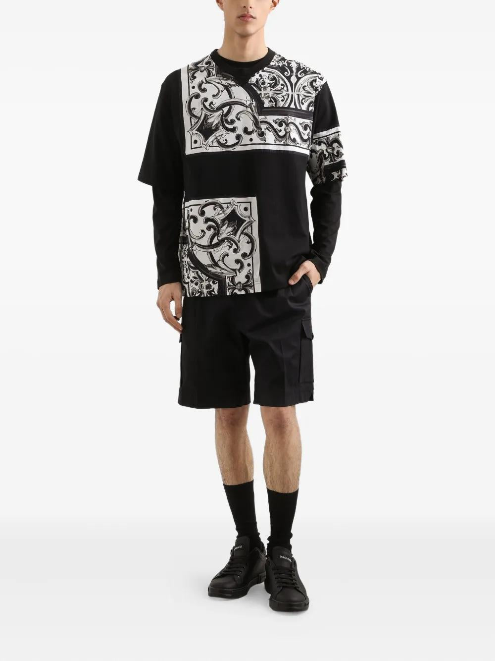 DOLCE & GABBANA Men's Stylish Short Trousers