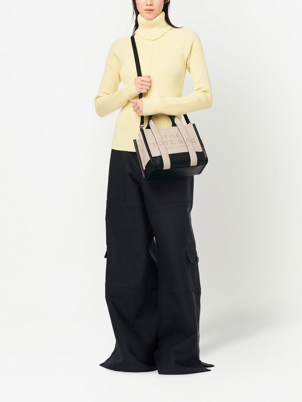 MARC JACOBS Leather Handles Shoulder Strap with Adjustable Design