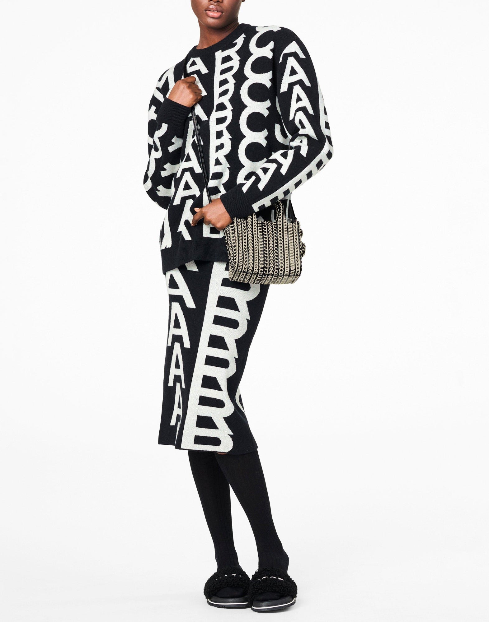 MARC JACOBS Monogram Mini Tote Handbag 18x17x10 CM