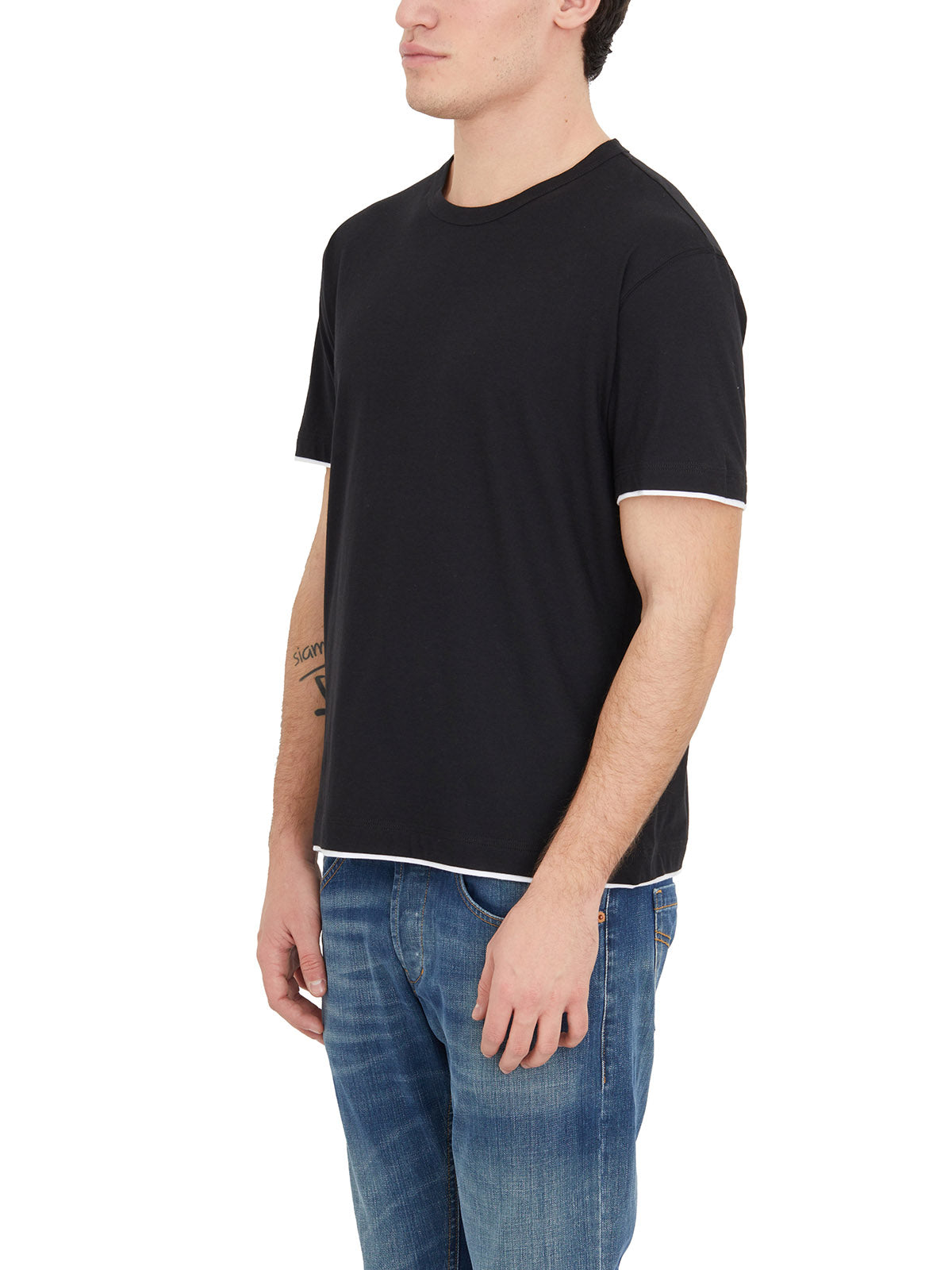 PAOLO PECORA Roundneck T-Shirt - Perfect Fit for Men (Size M)