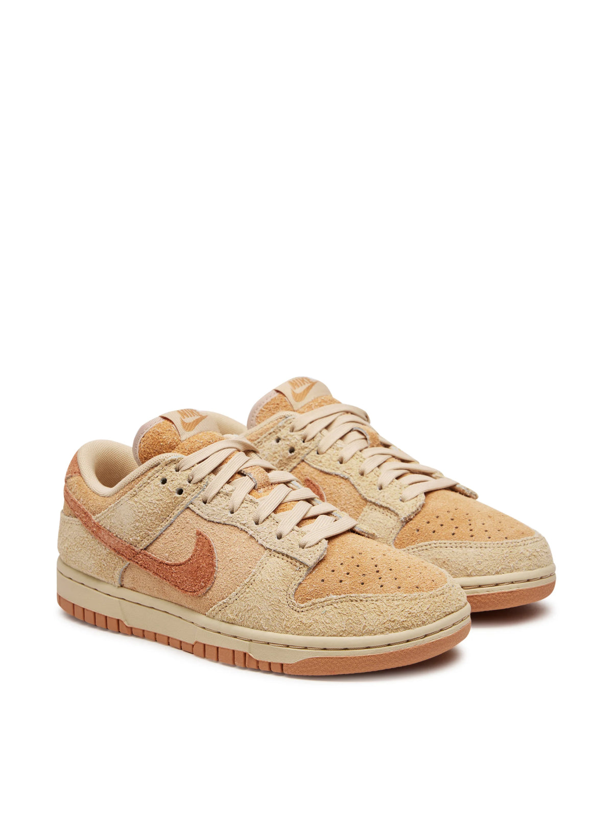 NIKE Dunk Low Sneaker