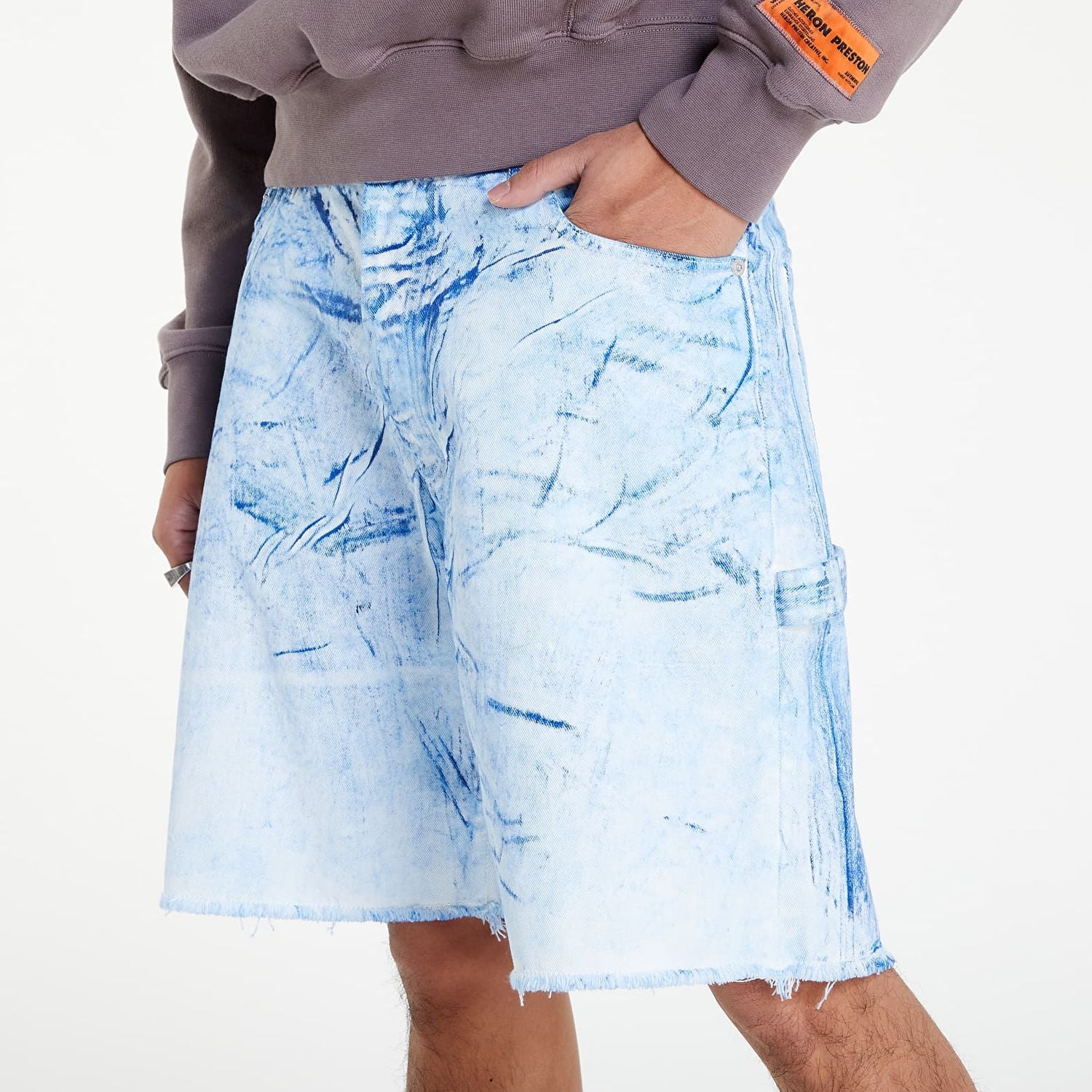 HERON PRESTON Oversized Spray Canvas Shorts for Men
