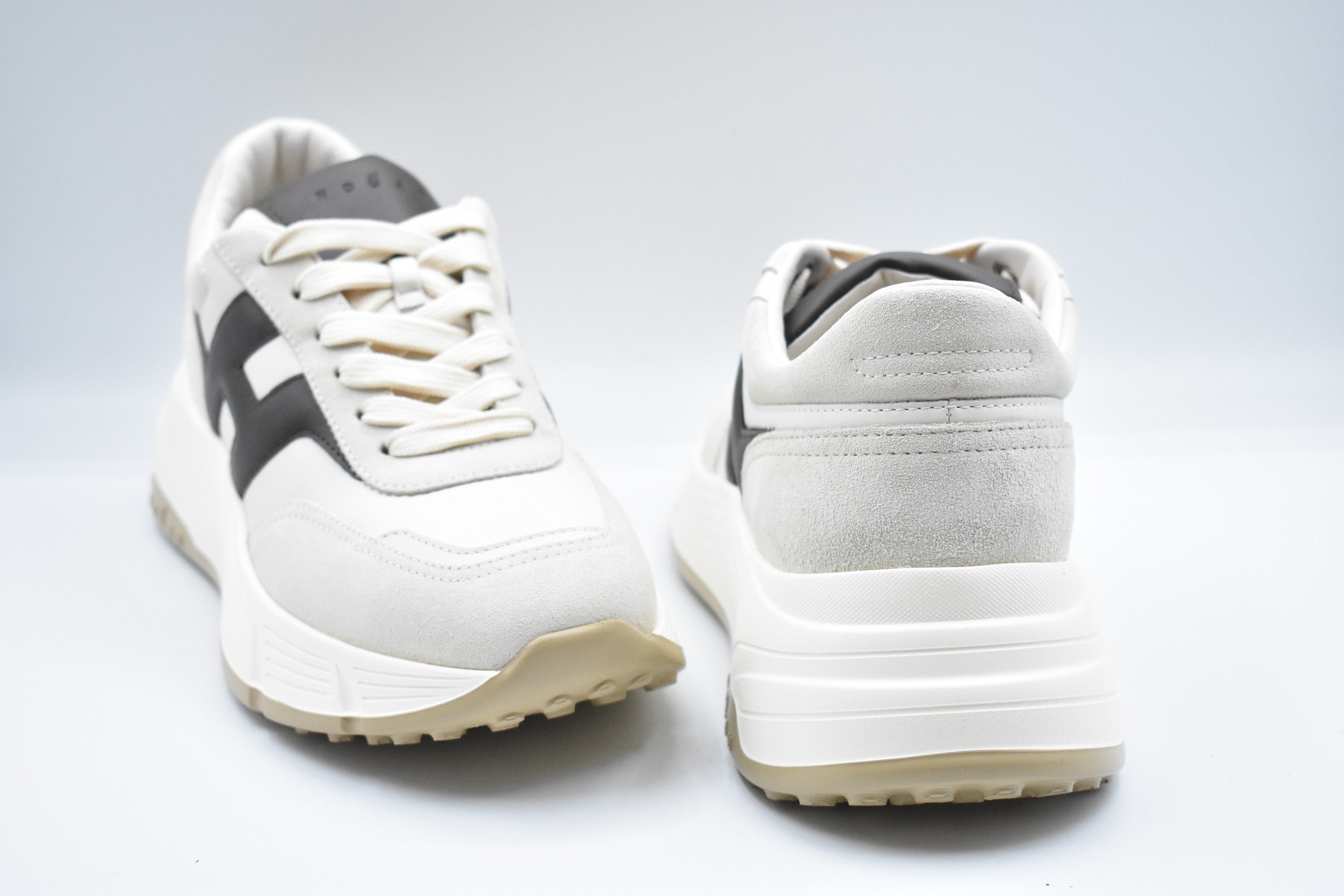 HOGAN Chic Low Sneakers for Women - Stylish & Comfortable