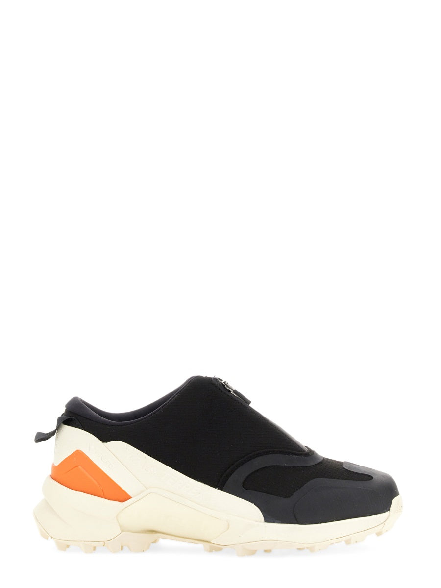 Y-3 Trail-Ready Sneakers with Advanced Grip - 4 cm Rubber Sole