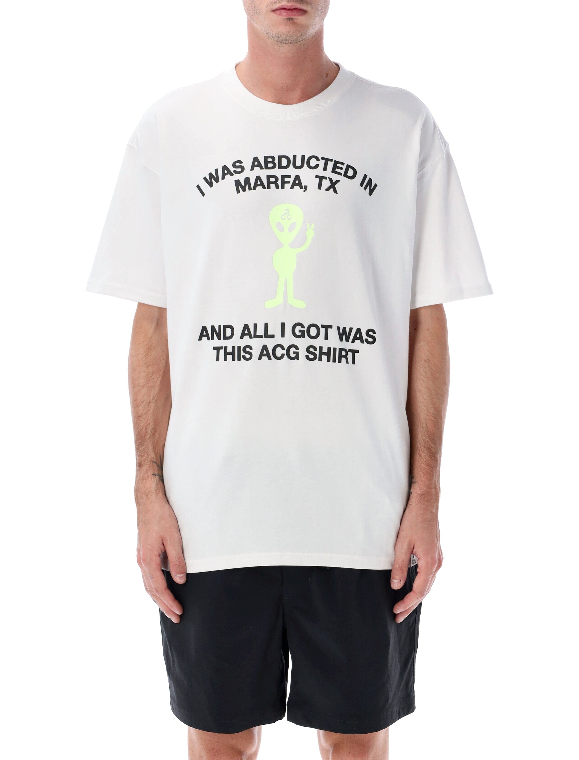 NIKE ACG Marfa Graphic Print T-shirt - Size L