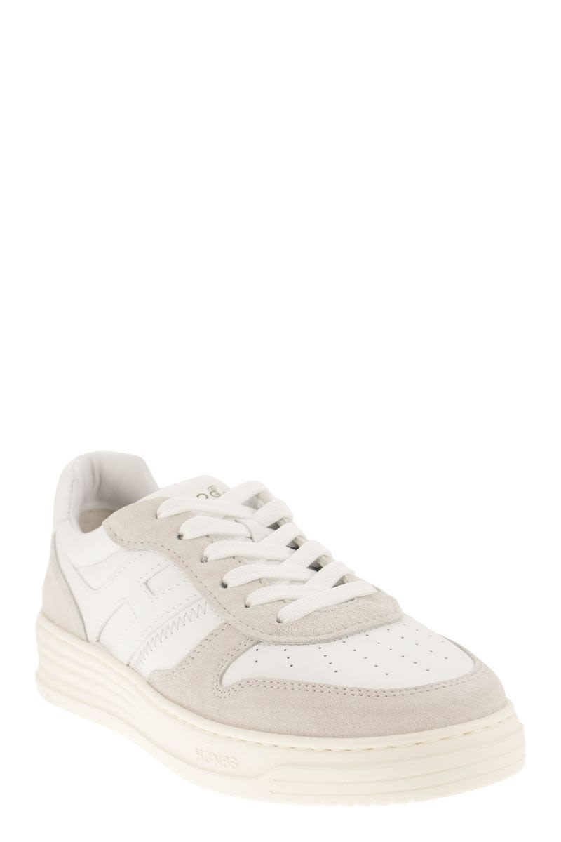 HOGAN Vintage-Inspired H630 Sneaker for Men