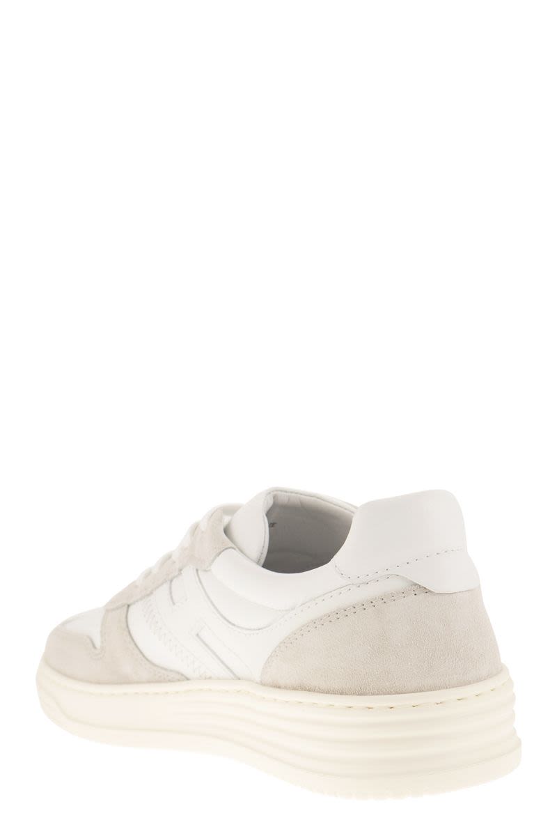HOGAN Vintage-Inspired H630 Sneaker for Men