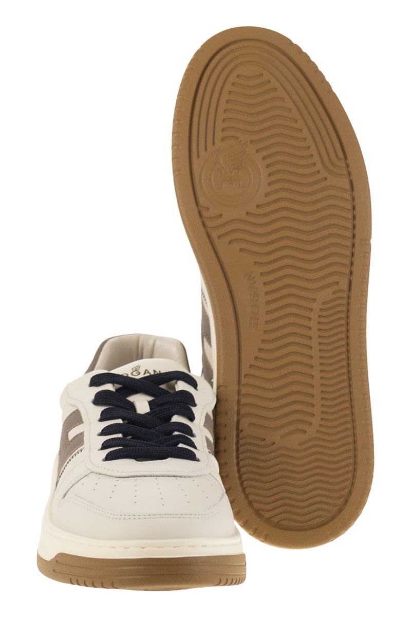 HOGAN Leather Trainers with Iconic Side Detail