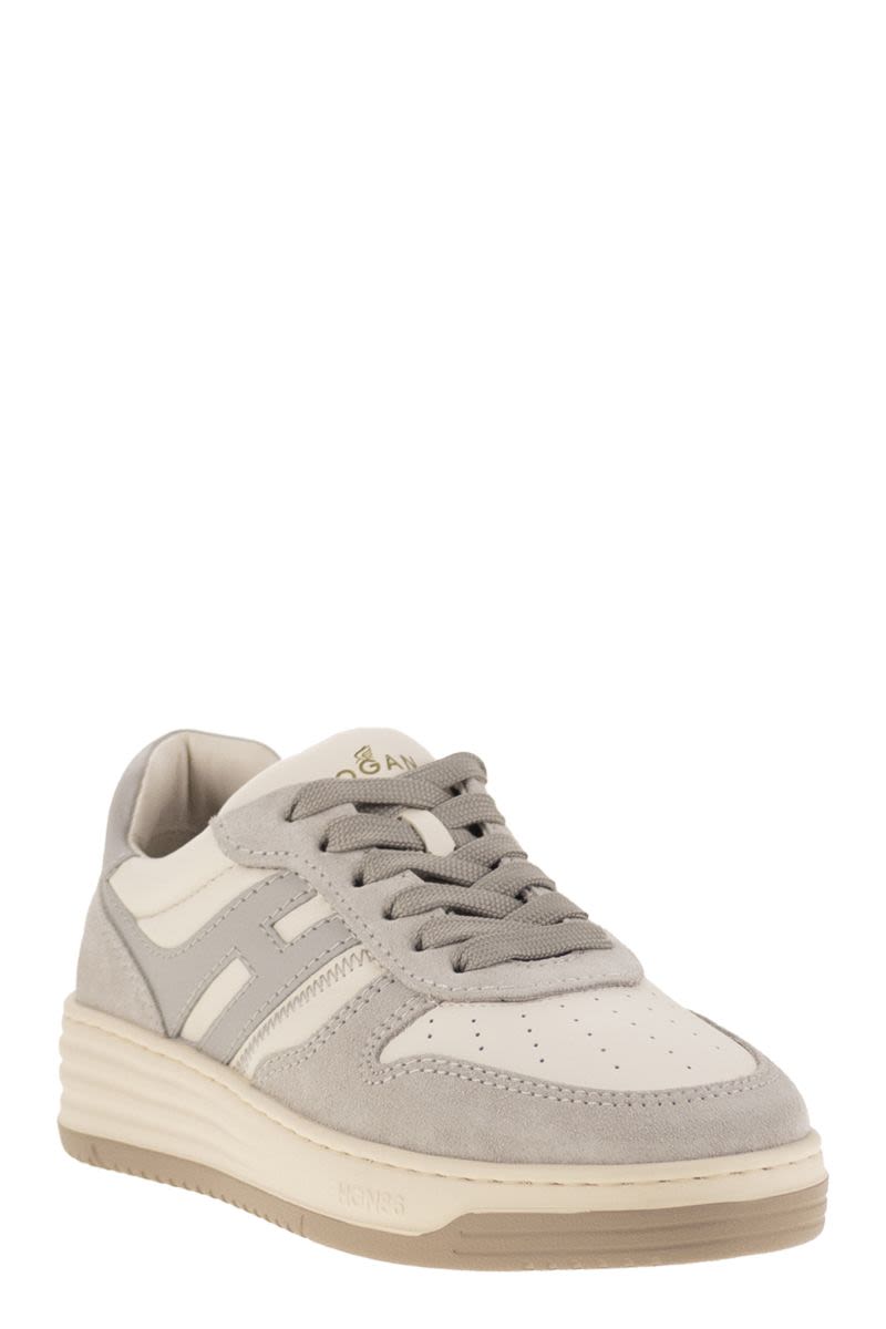 HOGAN Retro Vibe Leather Sneaker - 4 cm Height