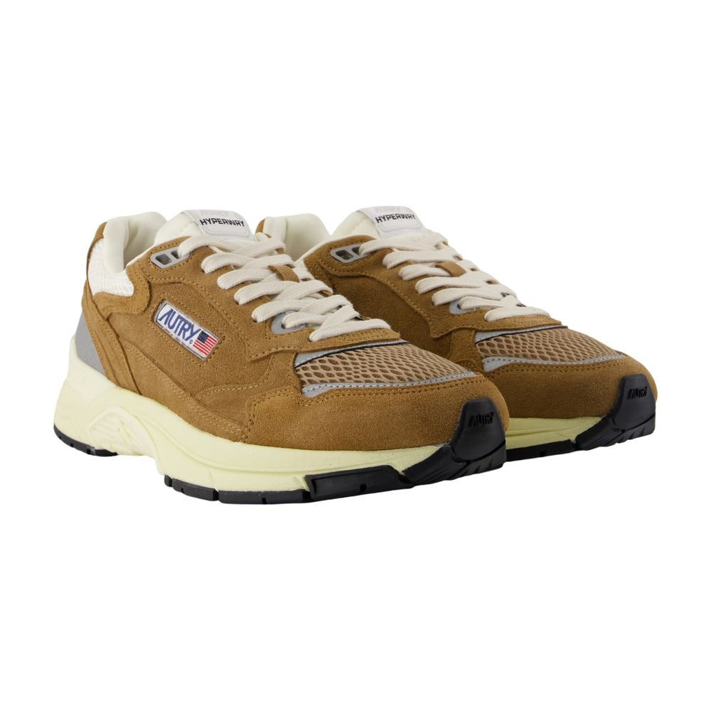 AUTRY Hyperway Men's Suede Sneakers