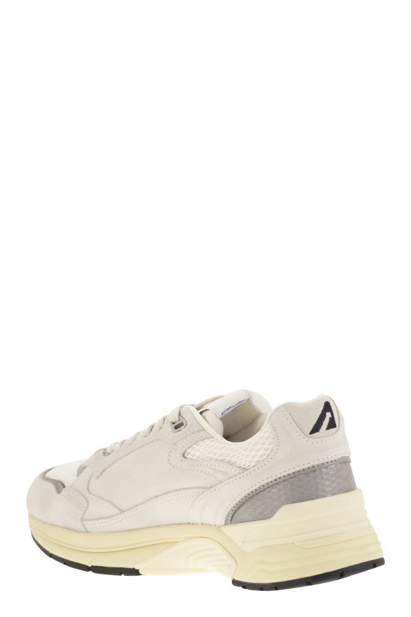 AUTRY Hyperway Sneaker for Men