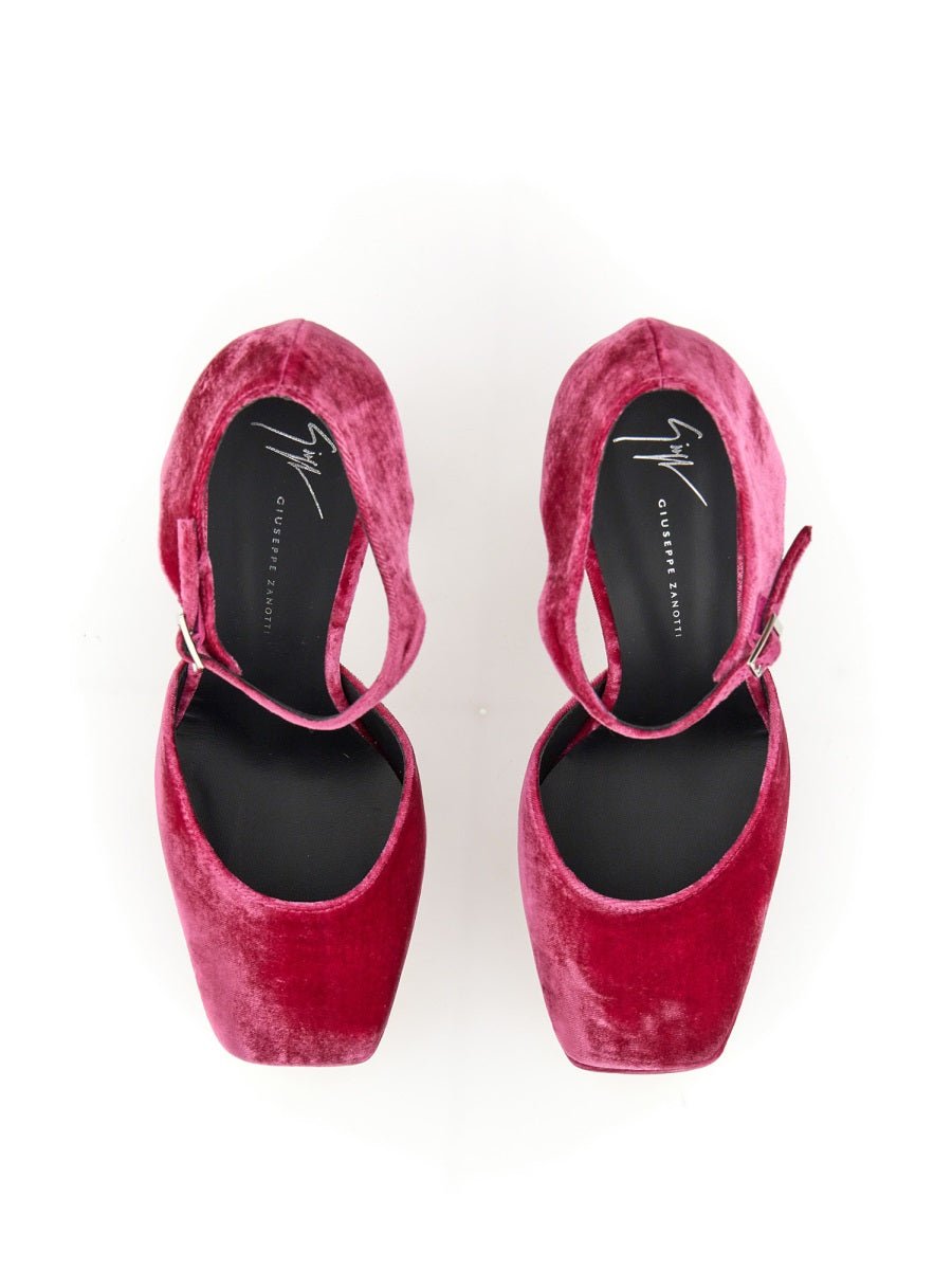 GIUSEPPE ZANOTTI Elegant Mini Pump with 15 cm Heel