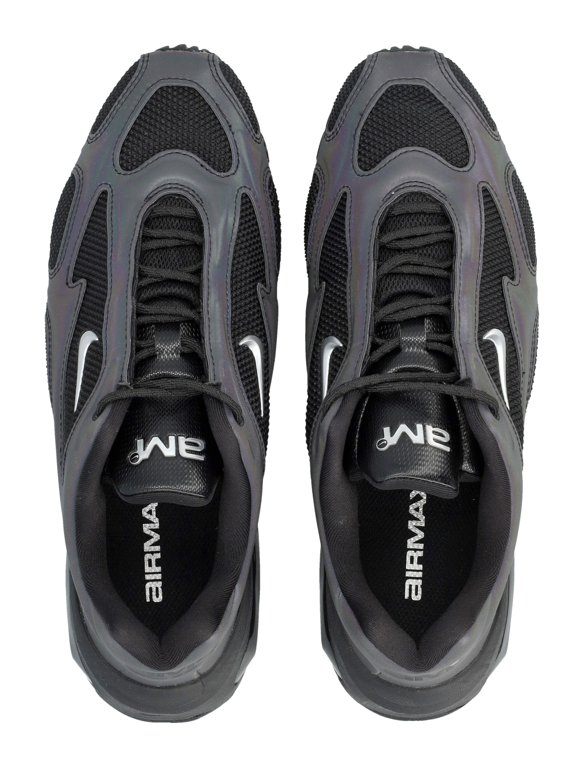 NIKE Dynamic Women's Air Max Muse Reflective Sneaker with Mini Swoosh