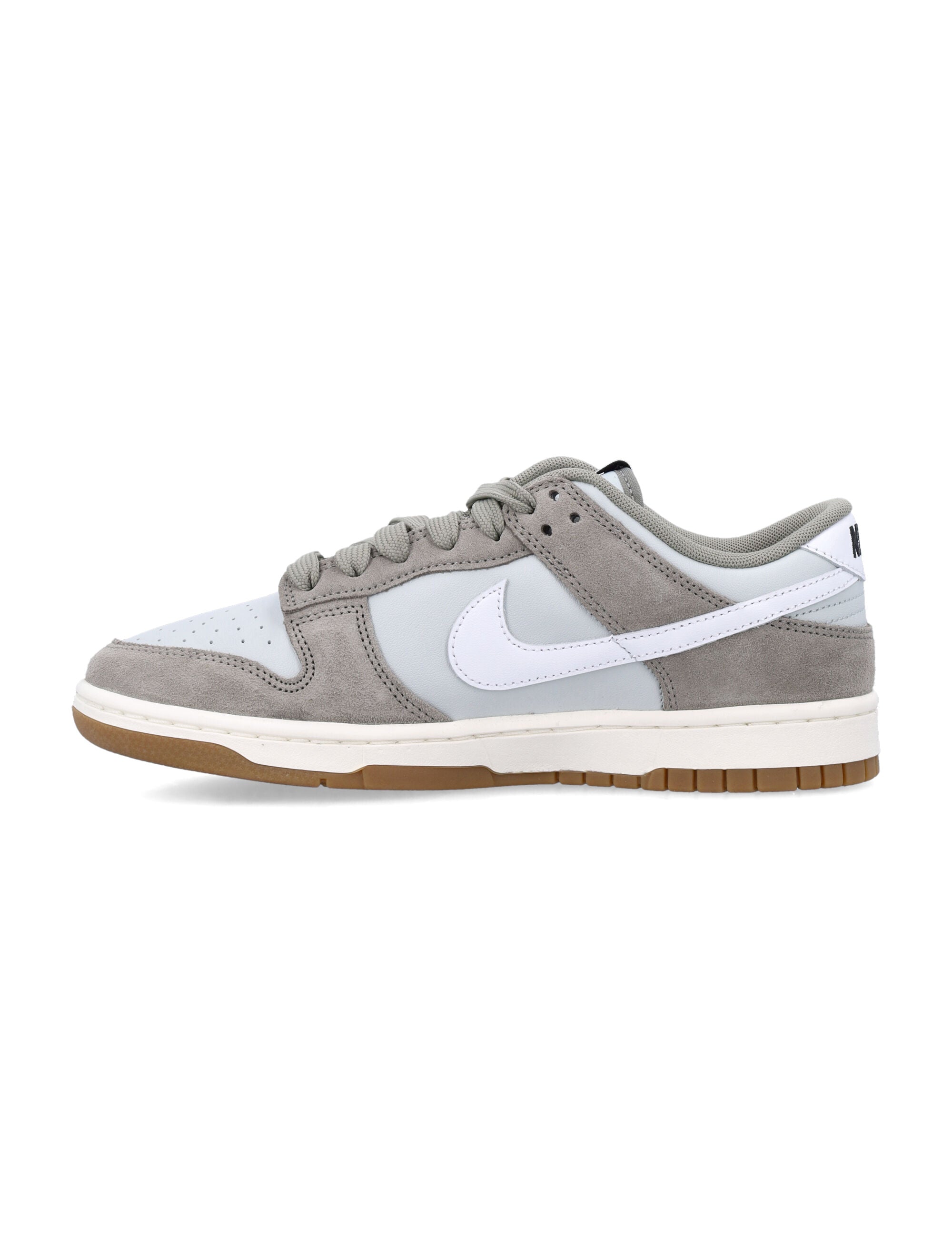 NIKE DUNK LOW RETRO SE Sneakers for Men