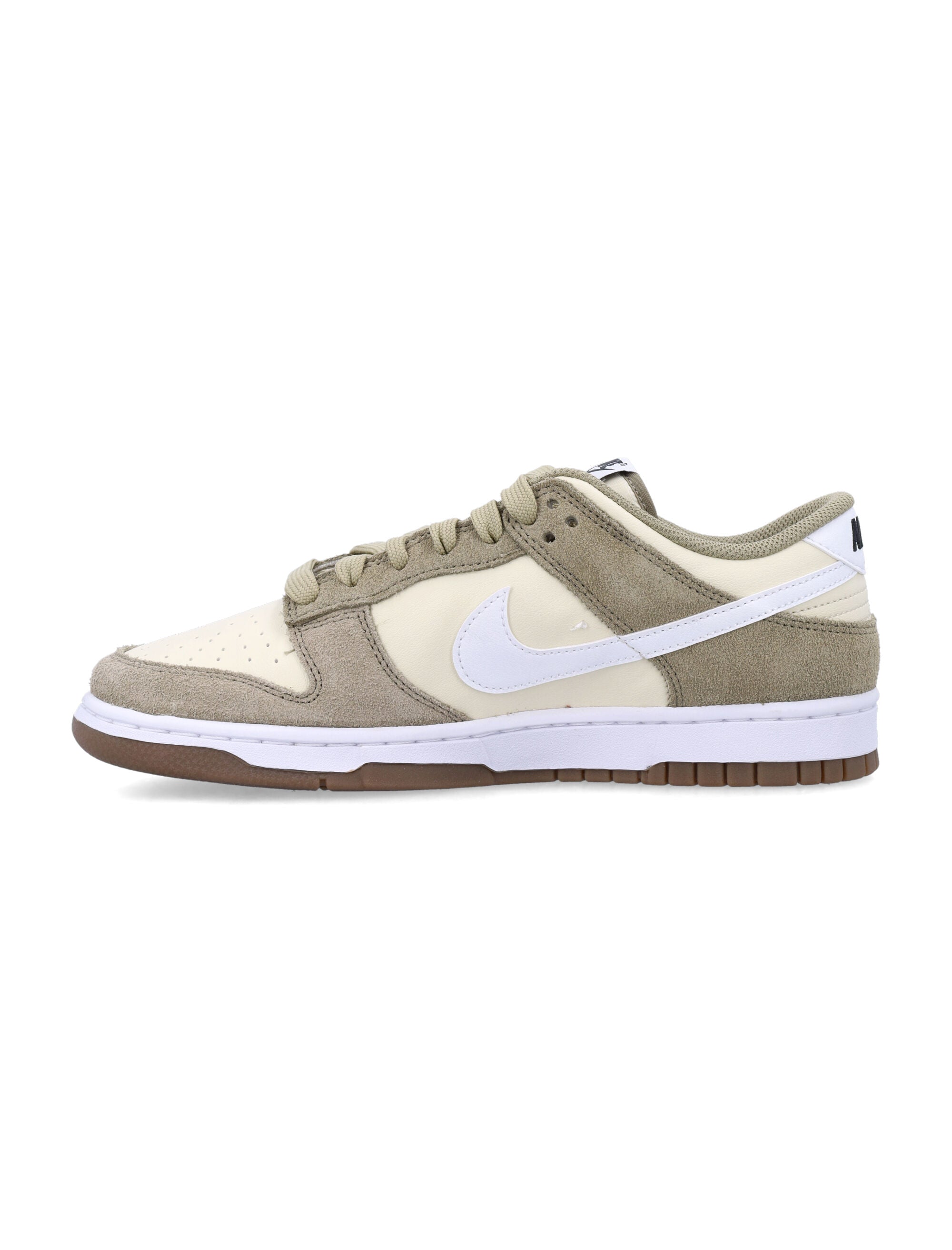 NIKE Dunk Low Retro SE Sneakers - Perfect Fit for Men