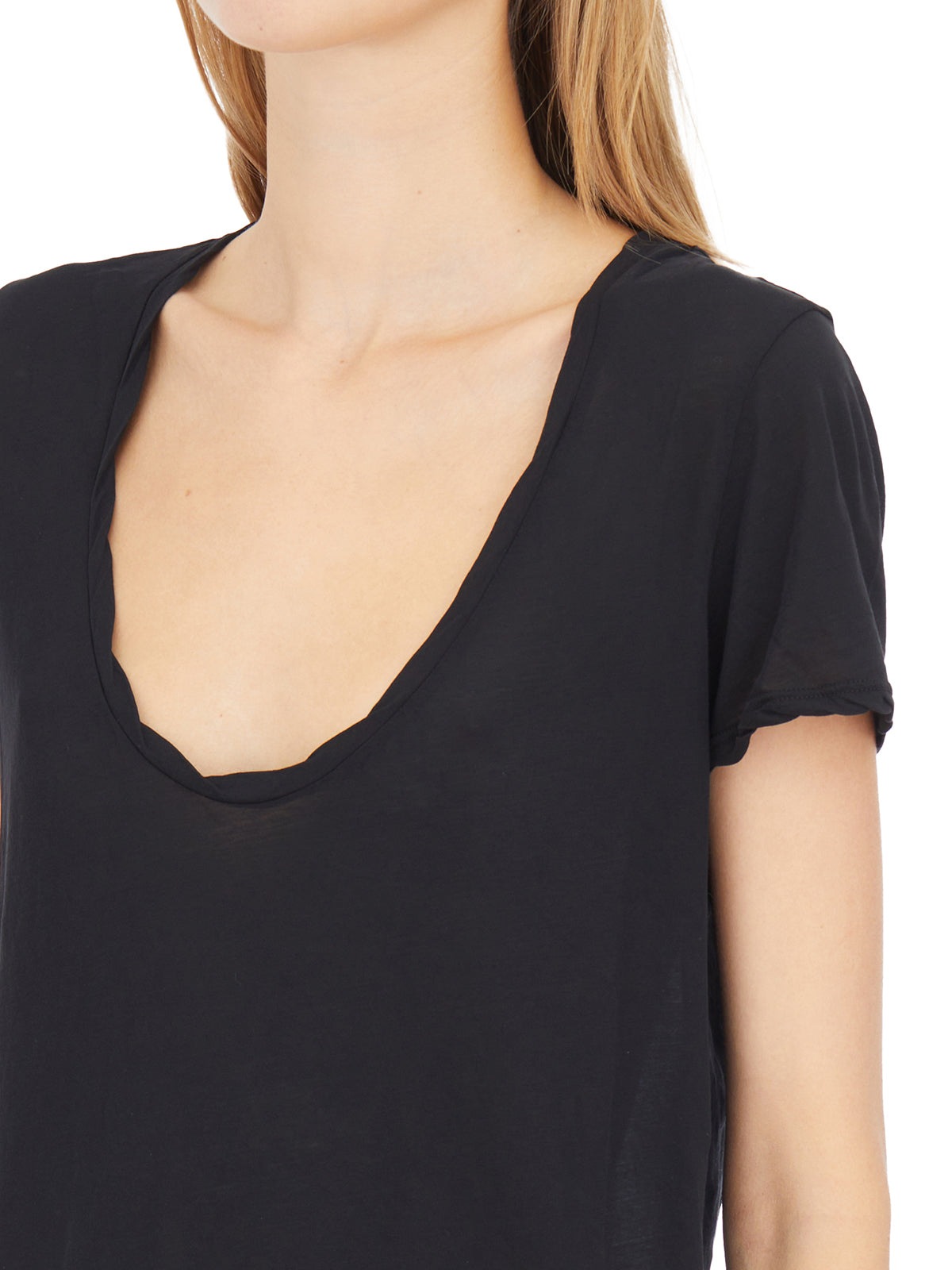 JAMES PERSE Deep Cut Women's T-Shirt in Size 1