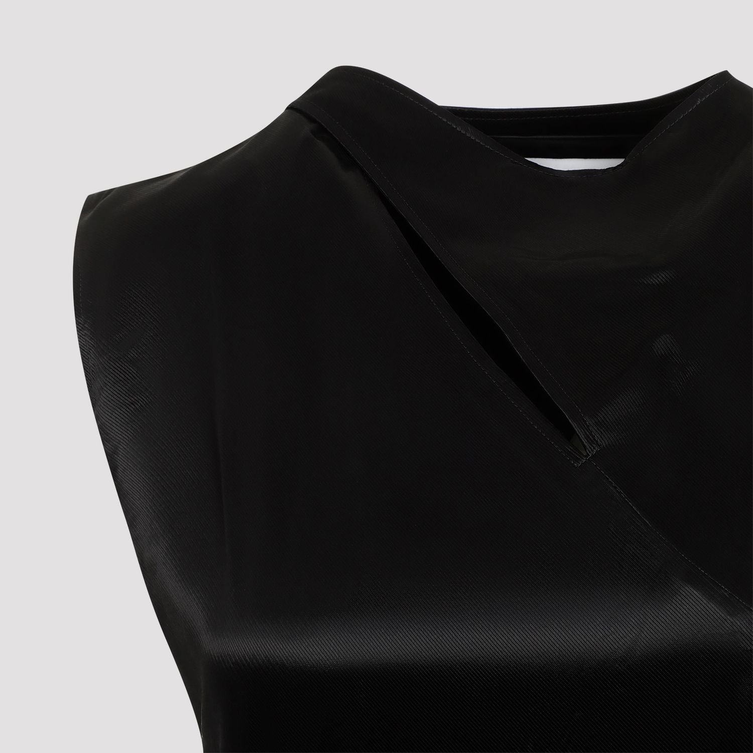 JIL SANDER Flowy Long Dress for Elegant Occasions