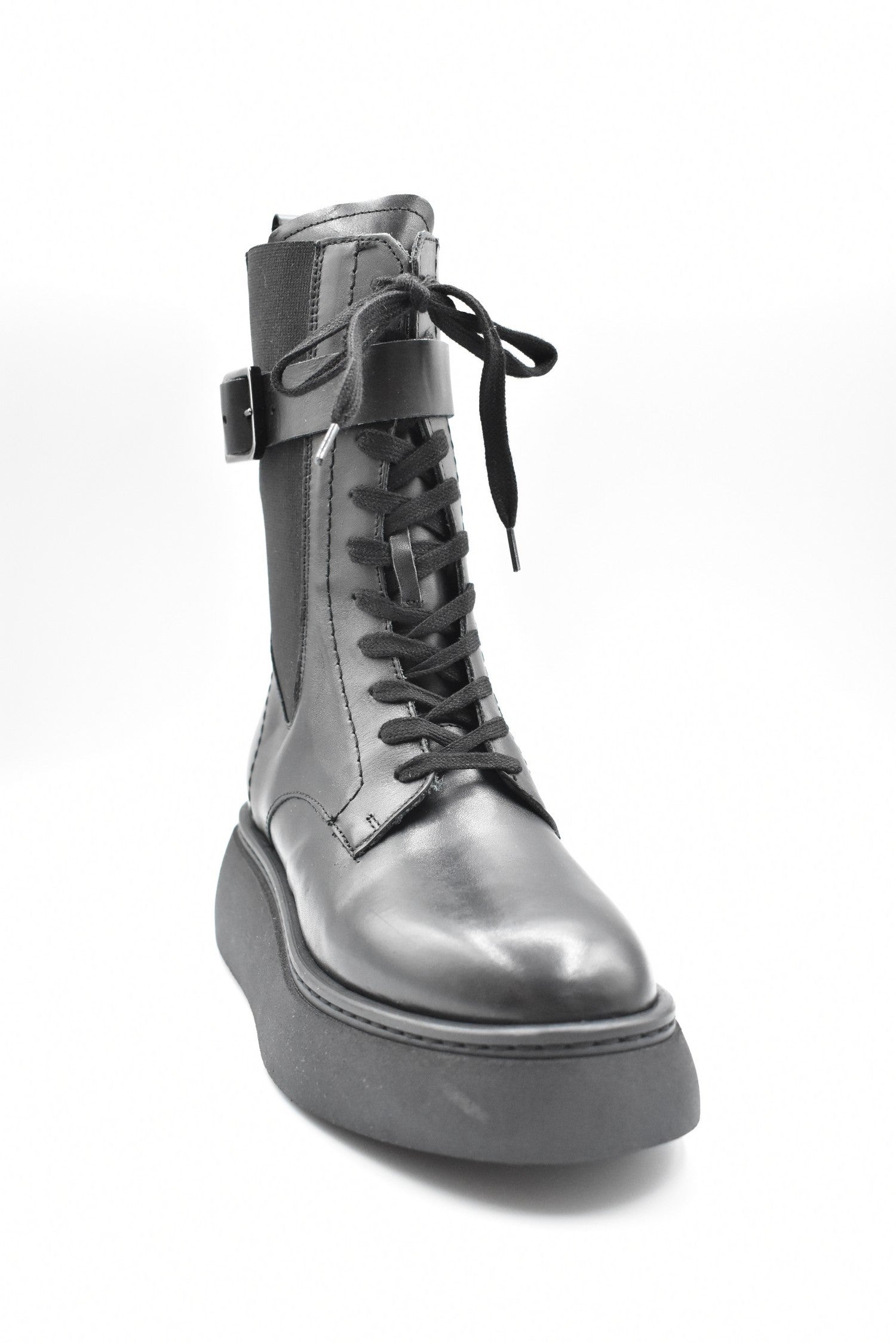 JANET & JANET Sleek Flat Lace-Up Shoes for Women