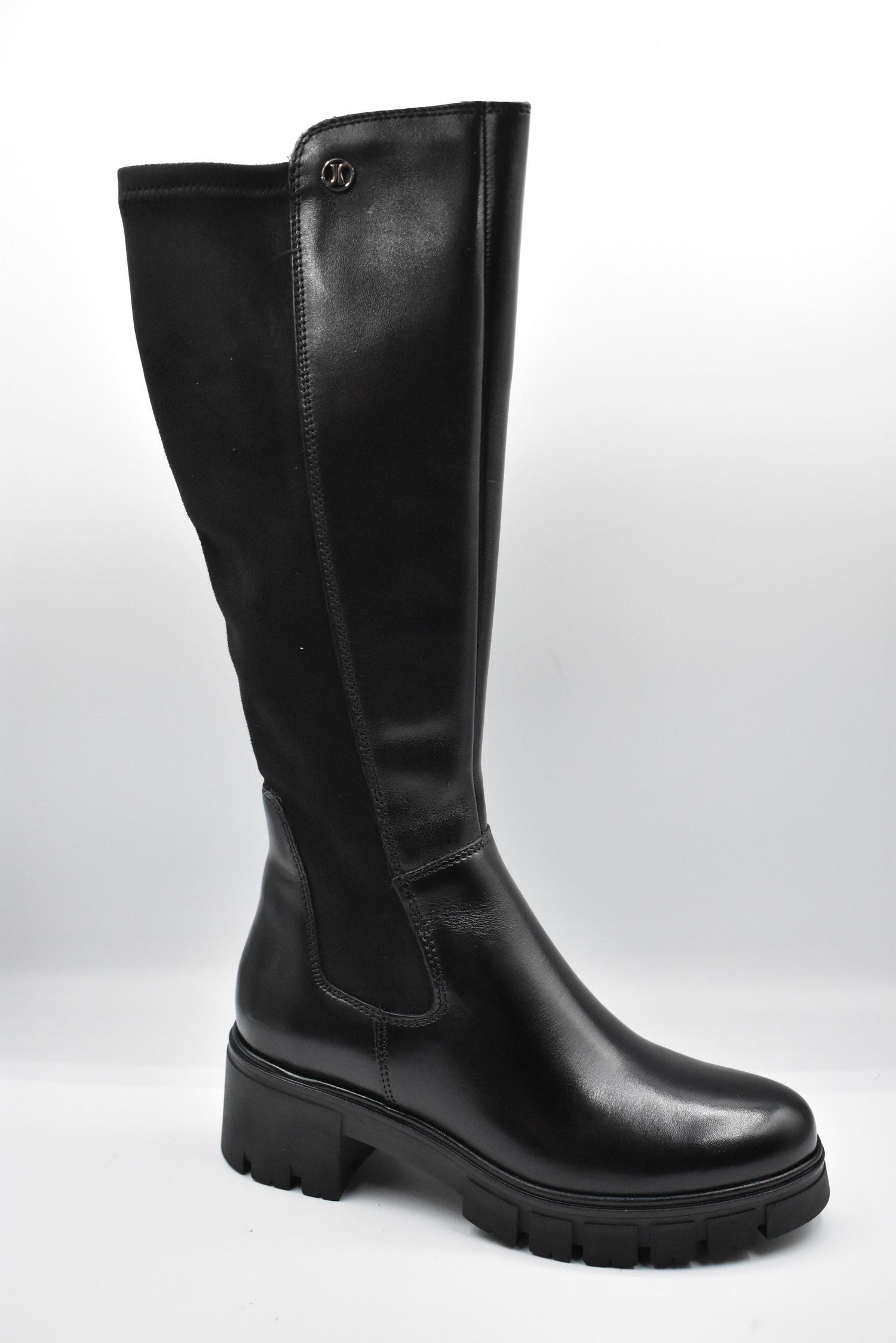 JANET & JANET Stylish Low Top Women's Shoes