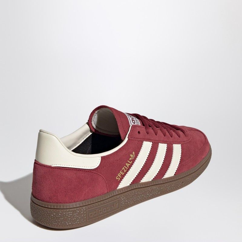 ADIDAS ORIGINALS Rounded Toe Suede Sneaker with Contrast Stripes