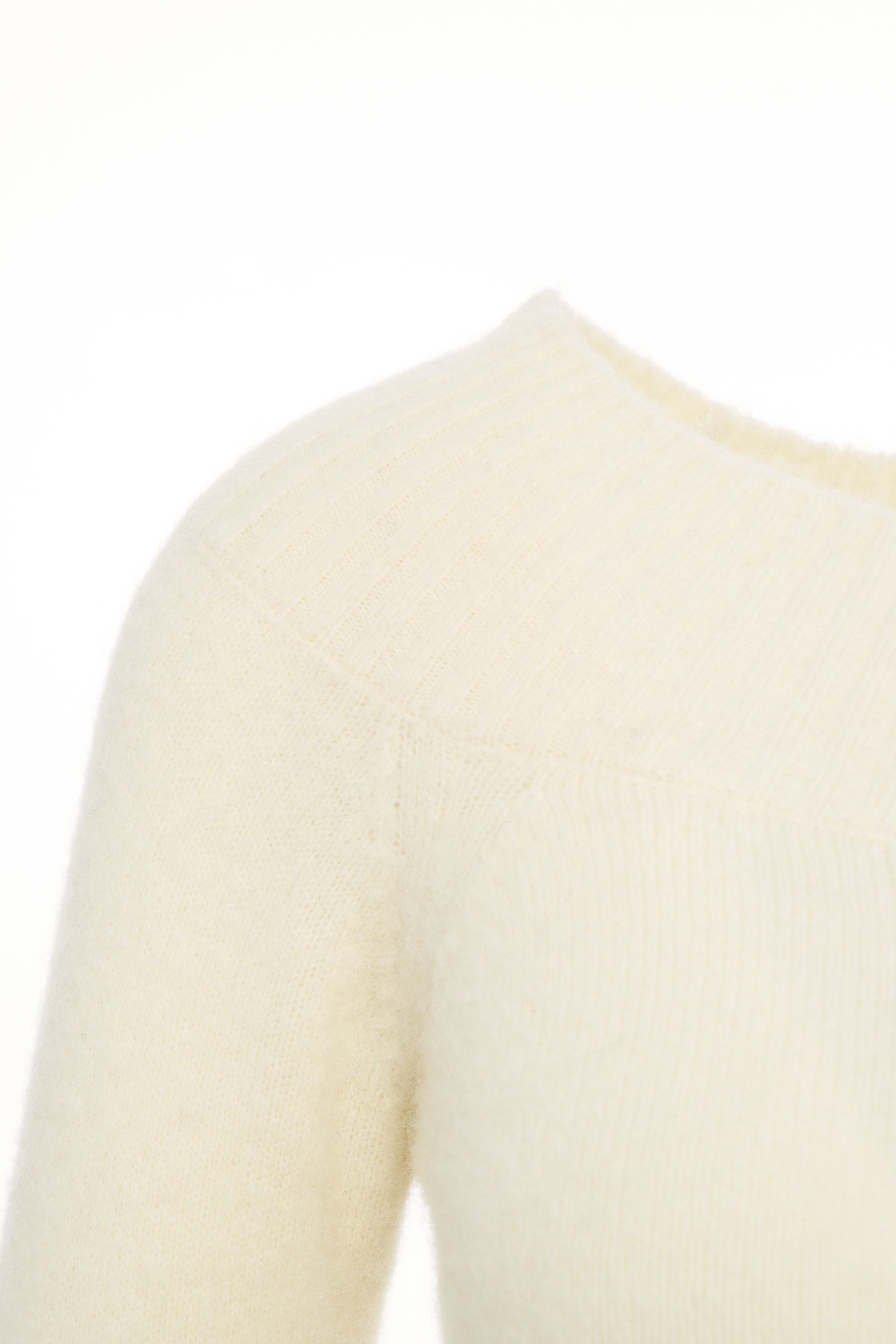 JUCCA Elegant Wool Pullover Sweater