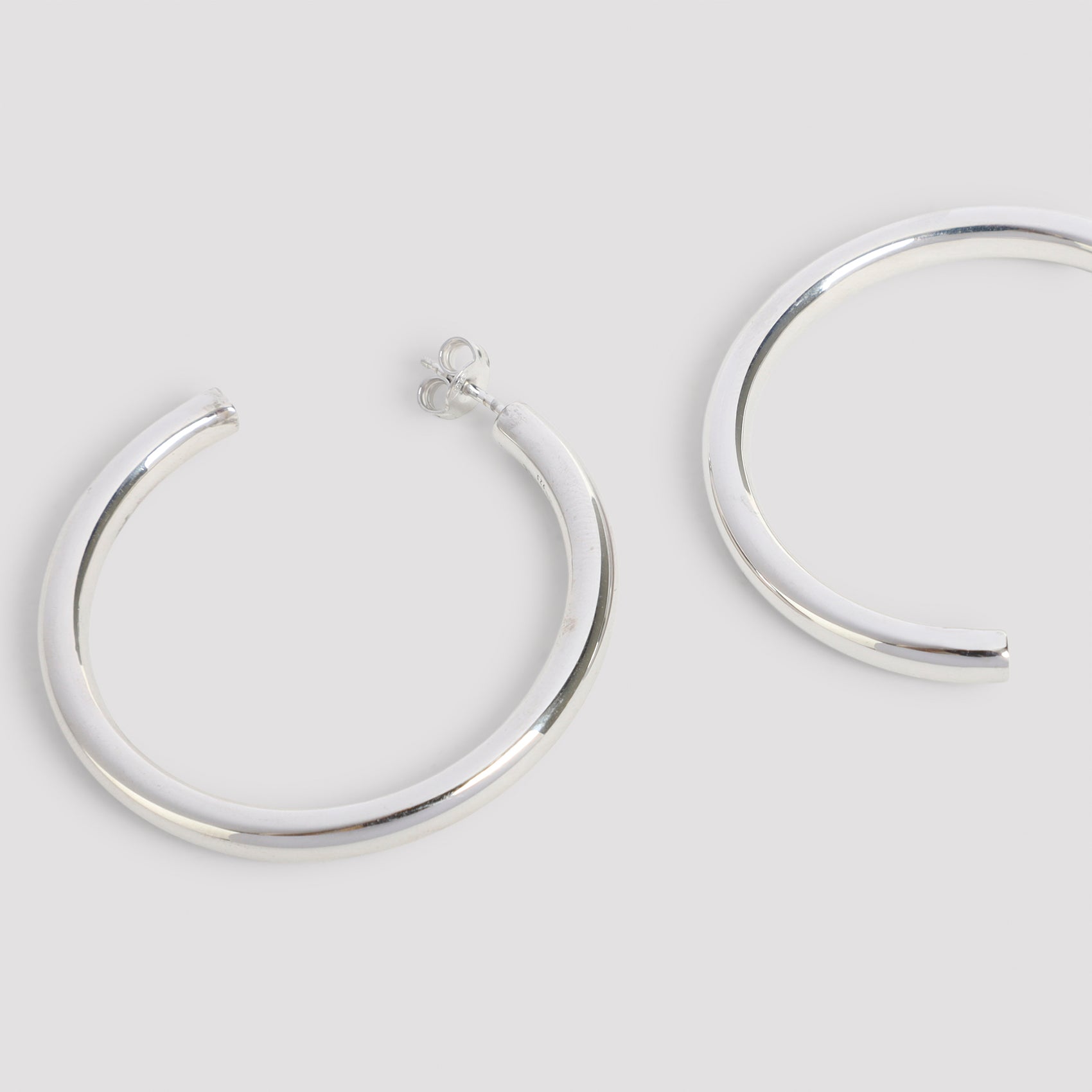 LEMAIRE Classic Hoops Medium Earrings