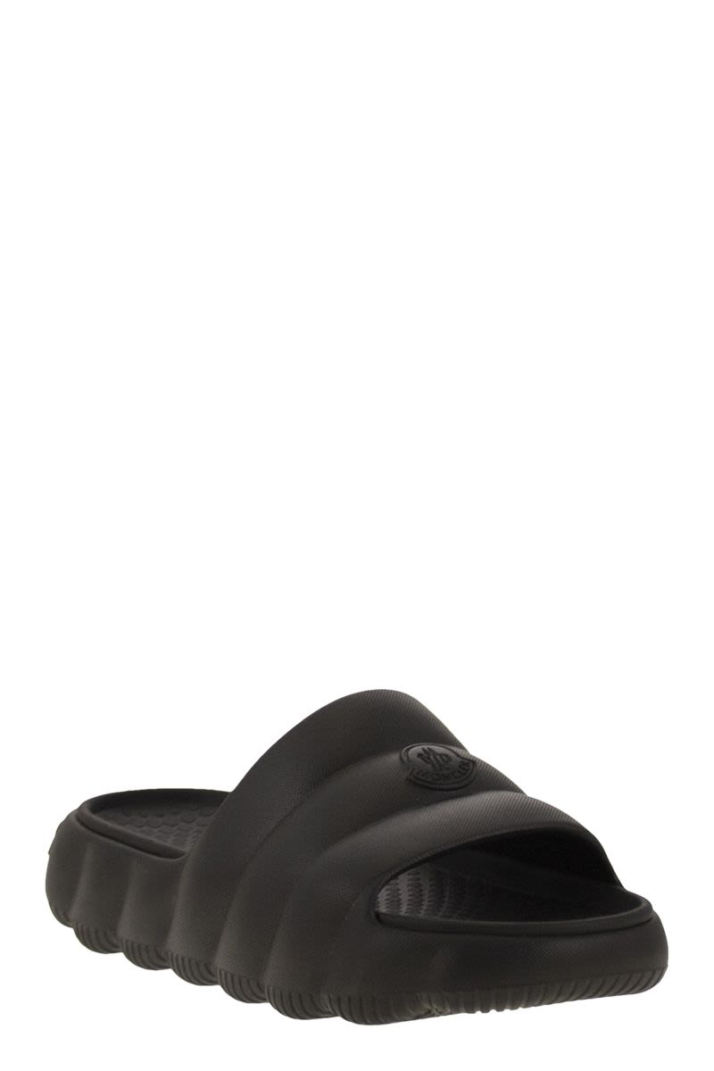MONCLER Quilted Summer Slide Sandals