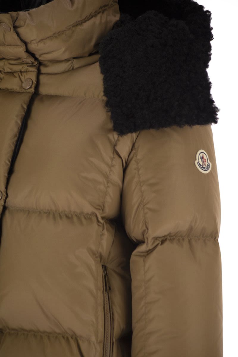 MONCLER High-Collar Padded Jacket for Women - FW25