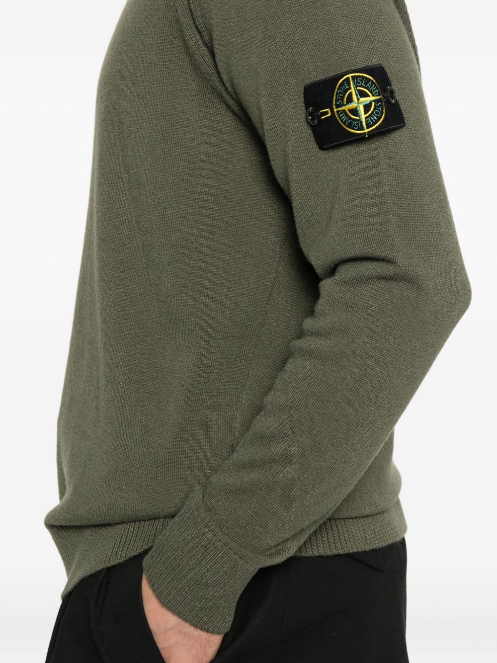 STONE ISLAND Men's Raglan Sleeve Jumper Size M