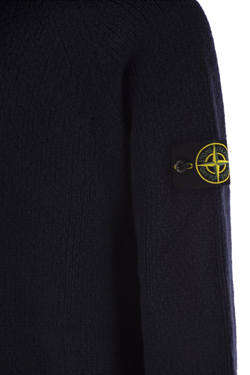 STONE ISLAND Round Neck Jumper with Raglan Sleeves - Men's Loose Fit