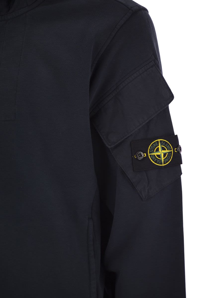STONE ISLAND Hooded Zip-Up Hoodie with Sleeve Pockets