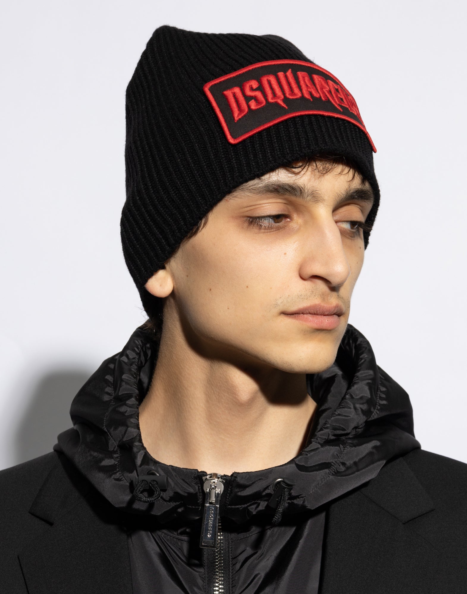 DSQUARED2 Gothic Logo Patch Knit Wool Beanie