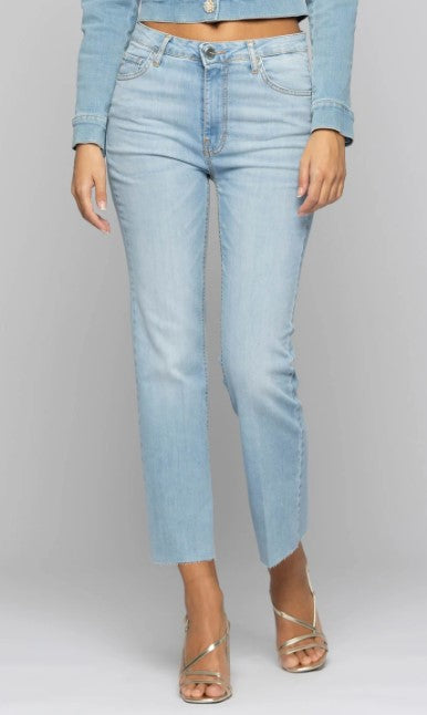 KOCCA Regular Fit Women's Jeans - Essential Spring & Summer Wardrobe Staple