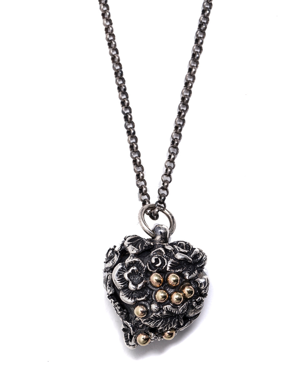 UGO CACCIATORI Heart Pendant Necklace with Floral Relief Design for Men