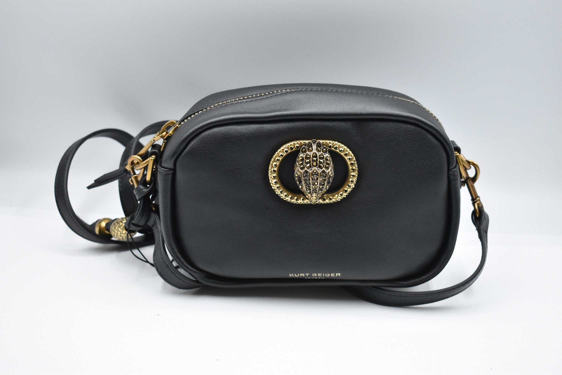 KURT GEIGER Chic Handbag for Women - Perfect for Any Occasion