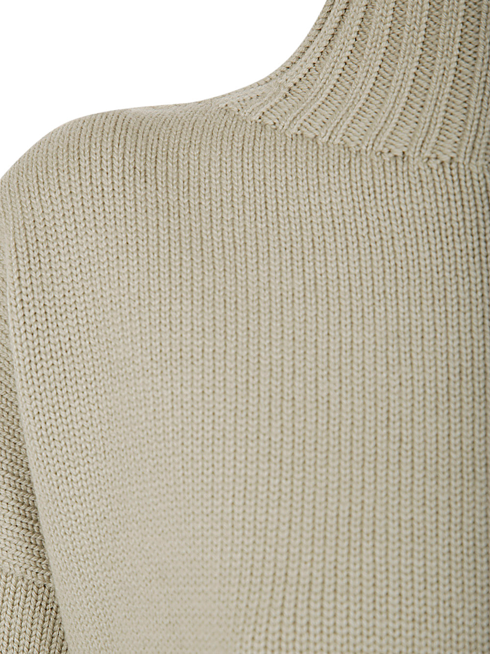 DRUMOHR Oversized Long Sleeve Turtle Neck Sweater