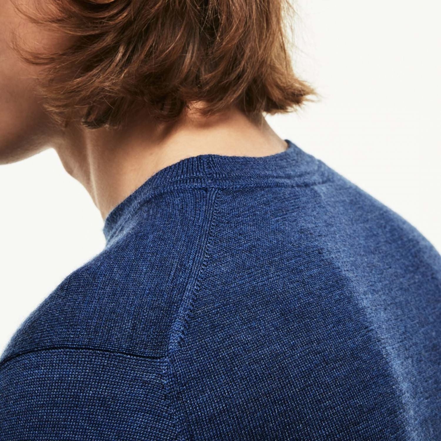 LACOSTE Classic Fit Sweater for Men - Essential Wardrobe Piece