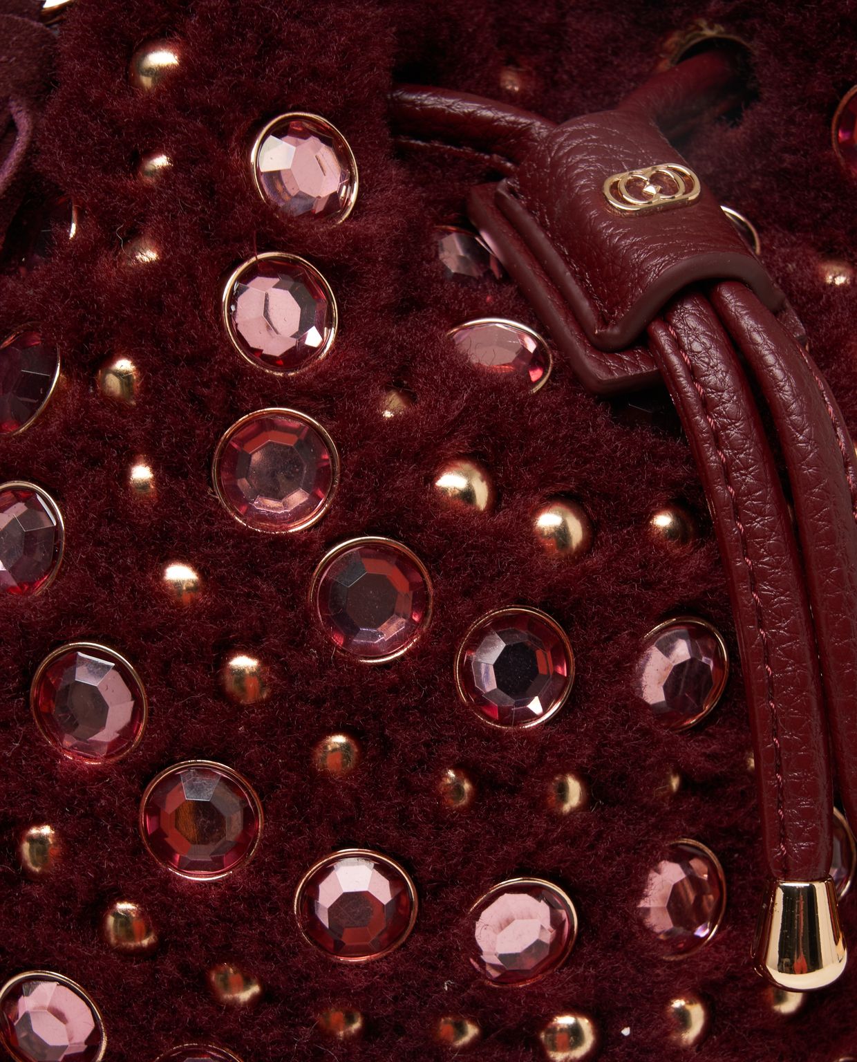 LA CARRIE Faux Fur Bucket Handbag 'Andromeda' - 22 x 21 x 15 cm