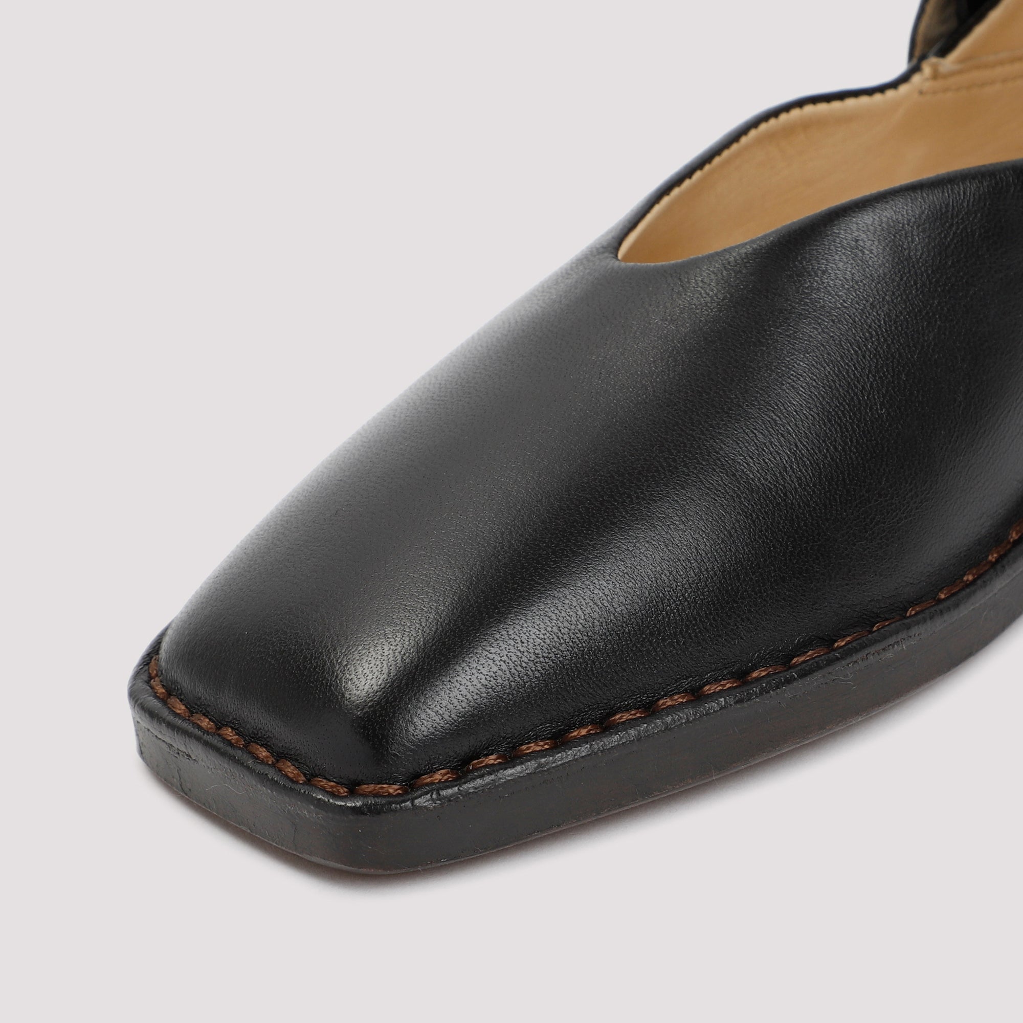 LEMAIRE Elegant Ballerina Shoes with Pointed Square Toe