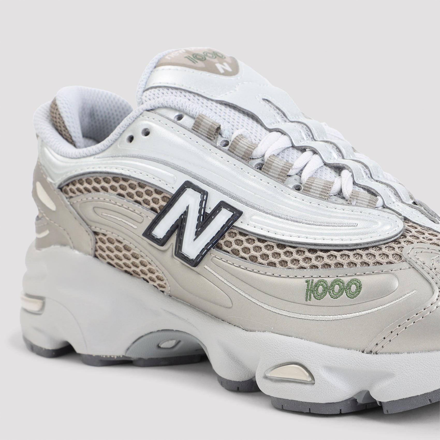 NEW BALANCE 1000 Women's Metallic Sneakers