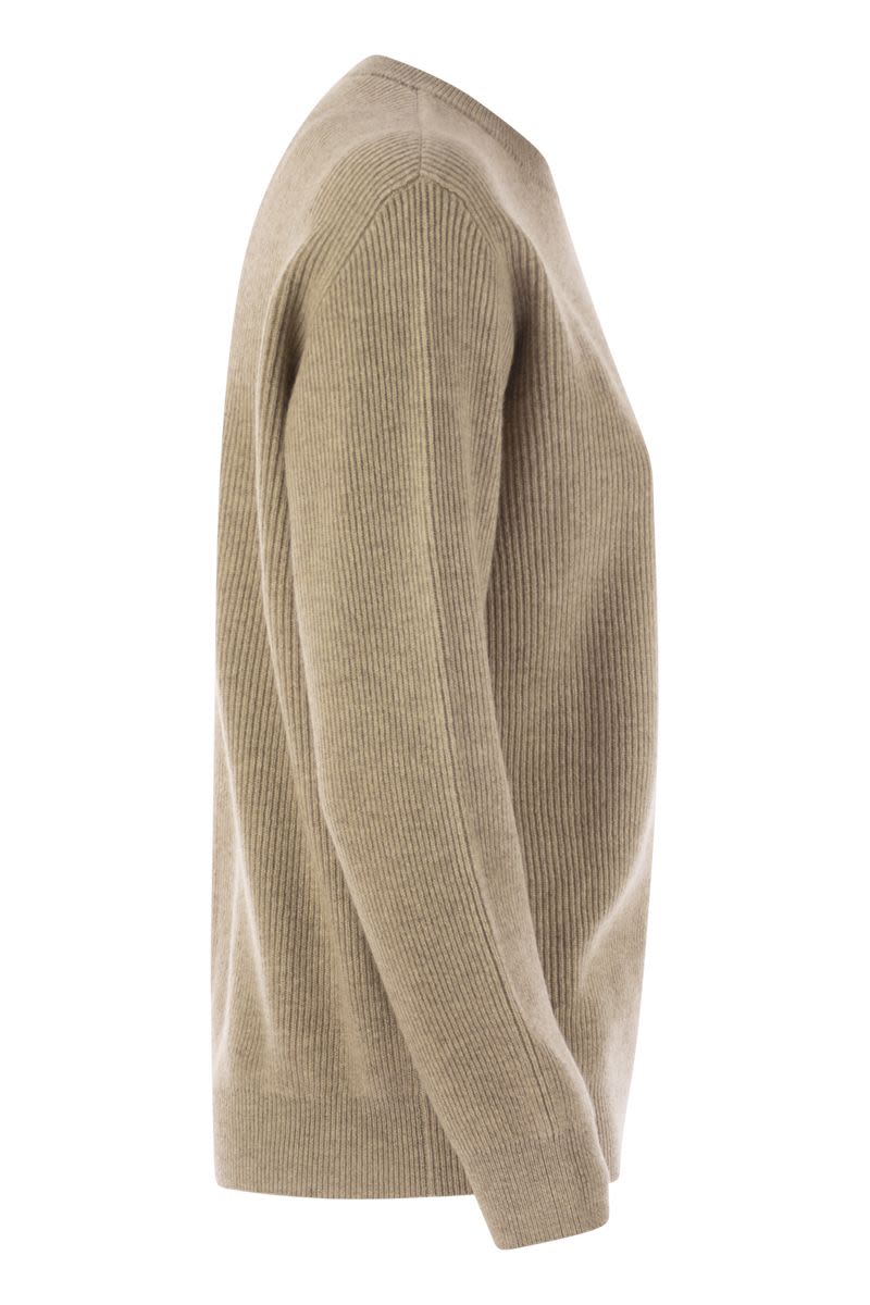 BRUNELLO CUCINELLI Timeless Cashmere Sweater with Embellished Detail