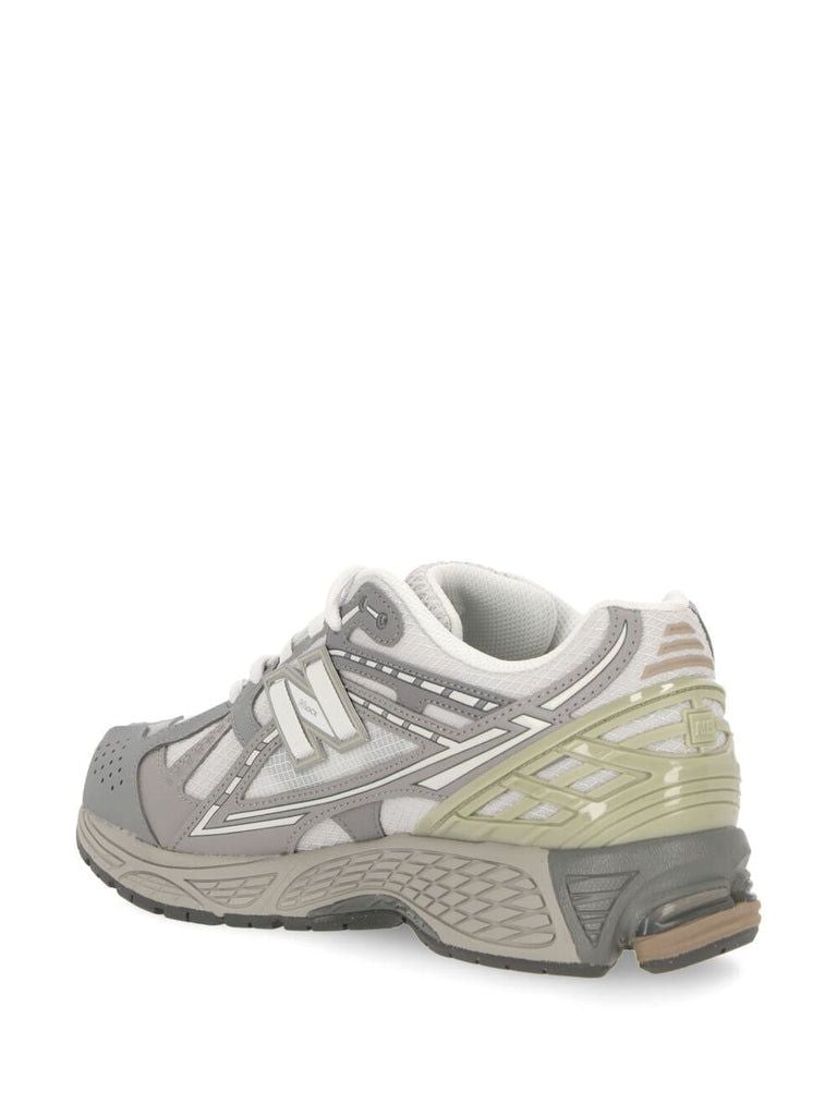 NEW BALANCE 1906 Sneaker for Men - Classic Style with Modern Comfort