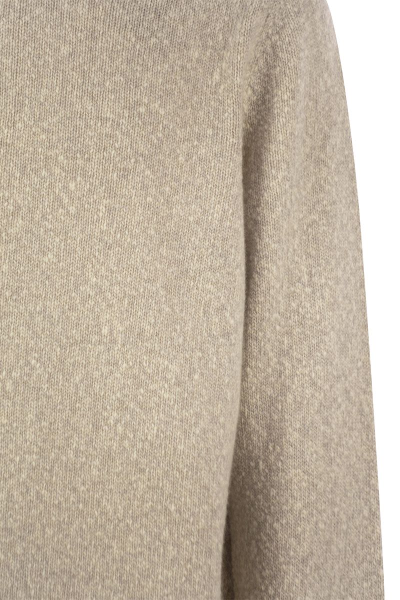 BRUNELLO CUCINELLI Buttoned Crewneck Sweater